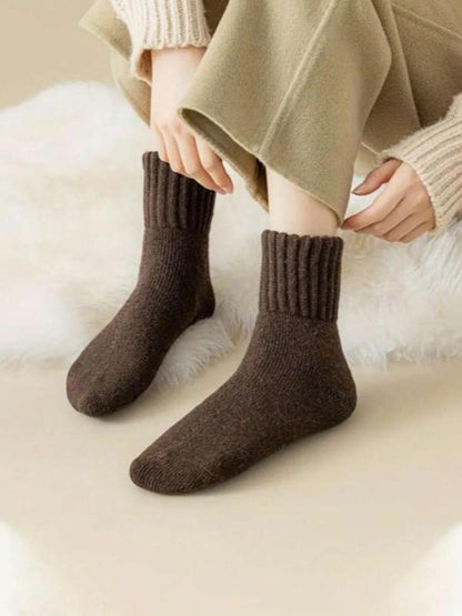 Women's Solid Mid-calf Socks